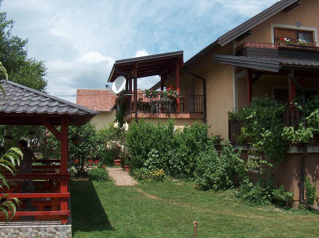 Apartments Ana Smoljanac Luaran gambar