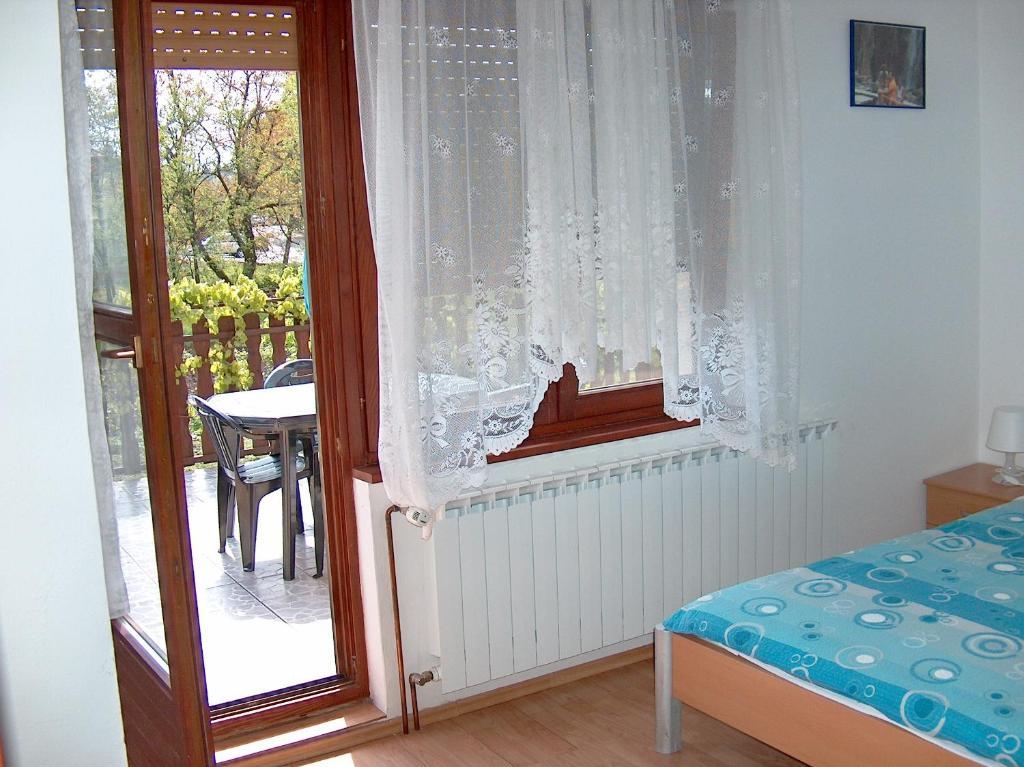 Apartments Ana Smoljanac Bilik gambar